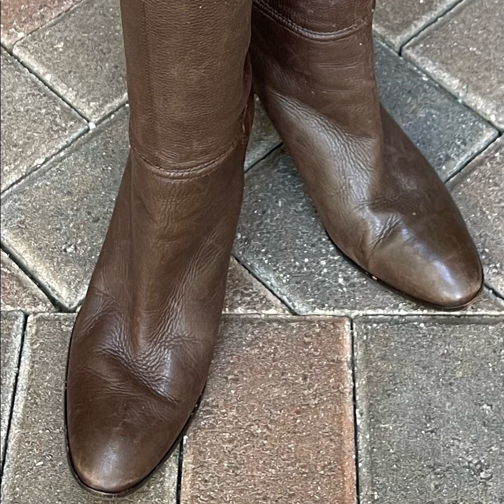 Vince Camuto brown leather tall boots - Picture 3 of 10